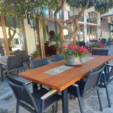 Xenios Zeus Hotel Ouranoupoli Exterior photo