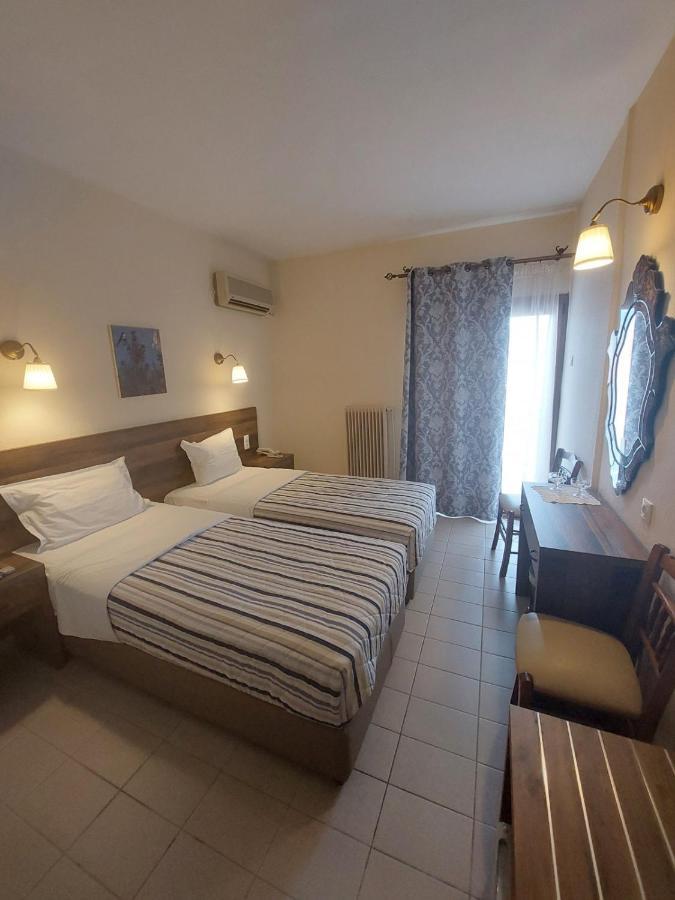 Xenios Zeus Hotel Ouranoupoli Exterior photo